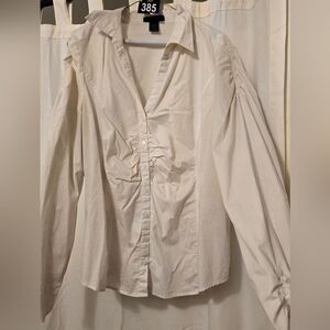 #385 Ashley stewart white gathered sleeves ruched front button top